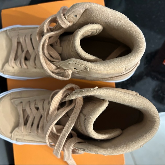 Women’s NIKE Blazer MID PRM MF size 6 - Picture 4 of 5